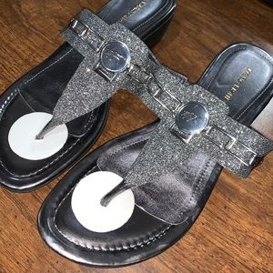 Never worn metallic Marc Fisher sandals size 9